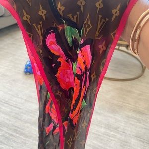 Louis Vuitton narrow scarf